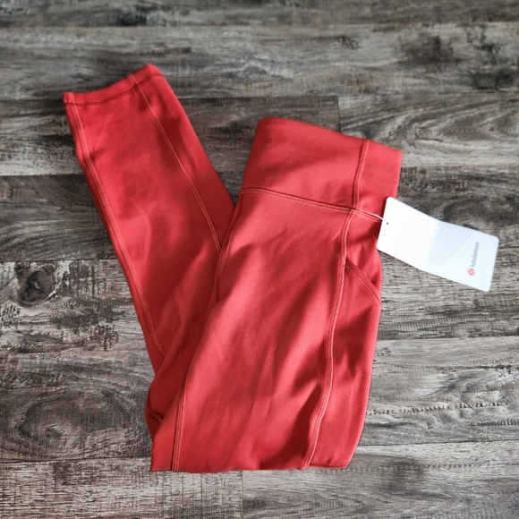 Lululemon Invigorate HR Crop 23" - Picture 2 of 9